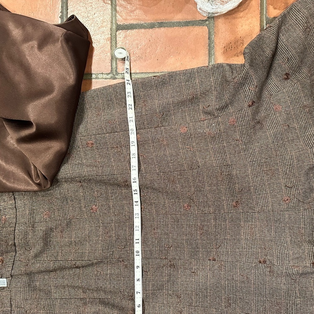 Gorgeous Vtg LILY & TAYLOR Jacket/Skirt Suit Brown Sz 20 with Fur - Picture 5 of 6